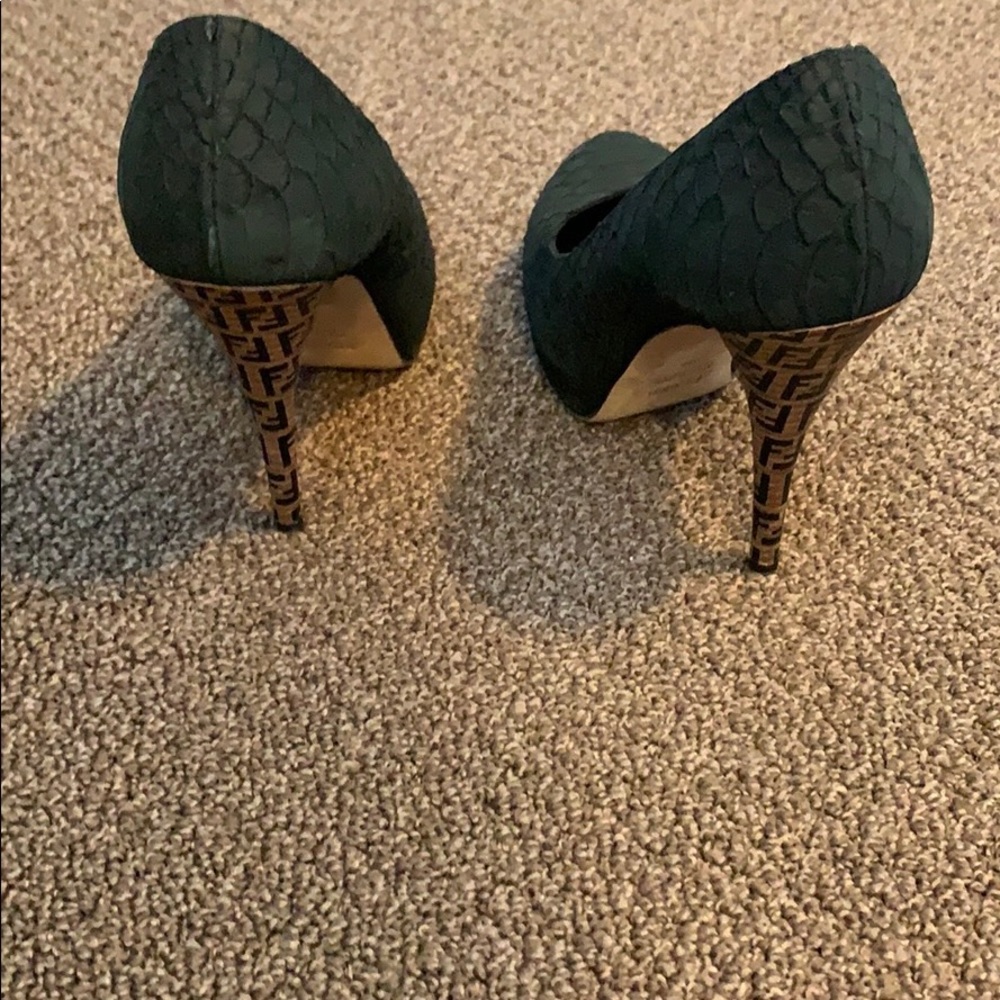 Fendi beautiful black heels